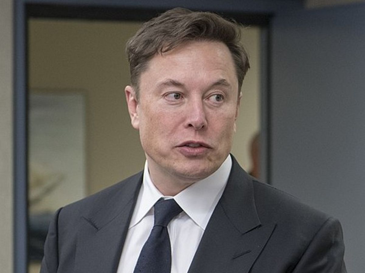 découvrez comment elon musk a su transformer les fonds publics en levier de croissance pour ses entreprises emblématiques. analyse des stratégies et des succès financiers qui font de lui un entrepreneur d'exception.