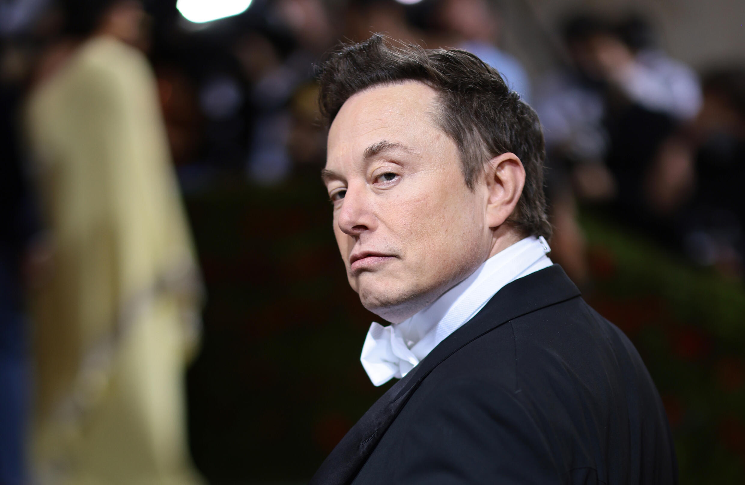 découvrez les détails fascinants sur elon musk, qui devient père pour la 14e fois. plongez dans sa vie personnelle et son rôle de père, ainsi que l'impact de ses choix familiaux sur sa carrière innovante.