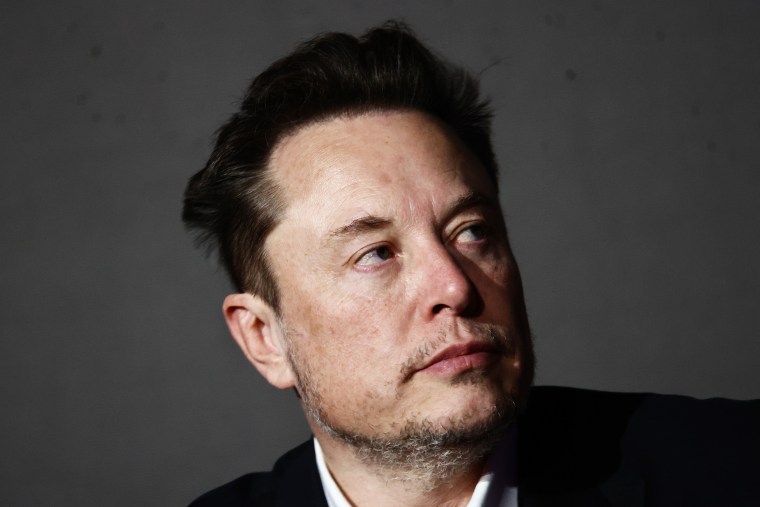 découvrez l'inquiétude grandissante autour des projets de musk, de la technologie à l'espace, et comment cela pourrait impacter l'avenir. analyse des enjeux, des défis et des réactions face aux décisions controversées de cet innovateur.