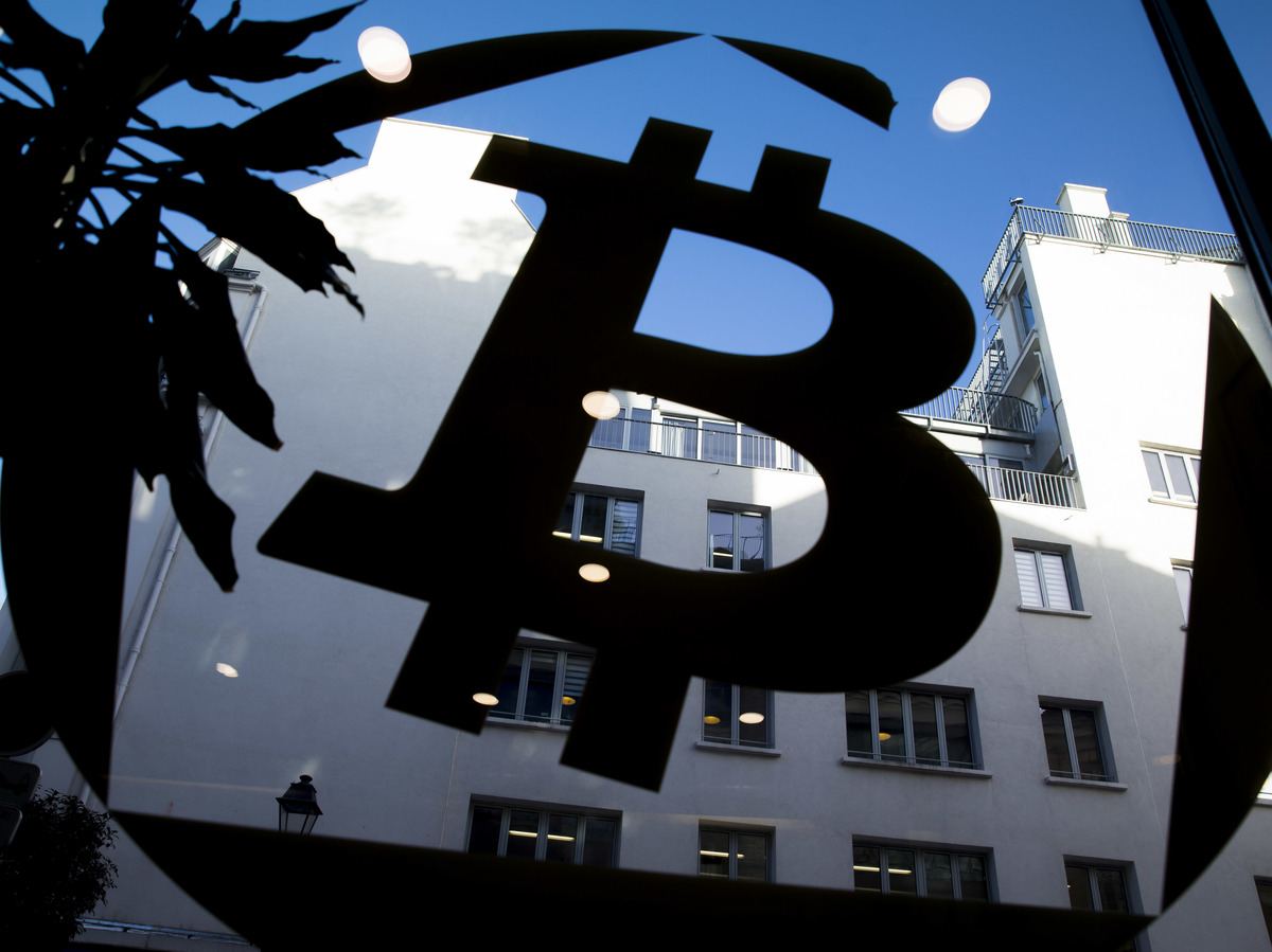 découvrez tout ce que vous devez savoir sur bitcoin à liège. informez-vous sur les plateformes d'échange, les commerces acceptant cette cryptomonnaie et les conseils pour investir en toute sécurité dans bitcoin dans cette ville belge dynamique.