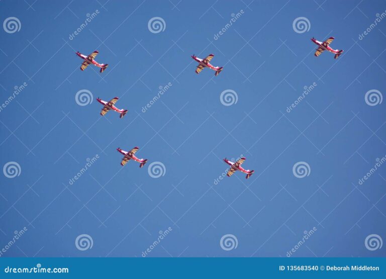 découvrez le modèle qatari d'air force one, symbole de prestige et de puissance. plongez dans les détails et l'innovation qui font de cet appareil une référence incontournable dans l'aviation présidentielle.