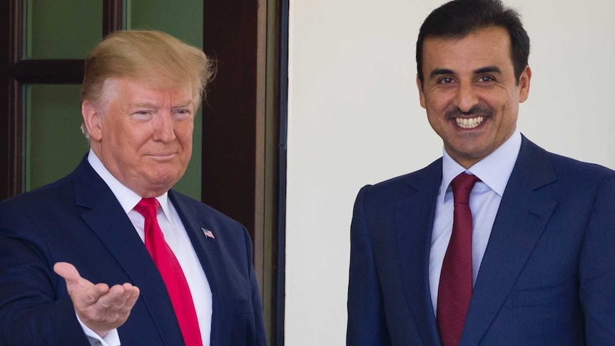 découvrez le boeing 747 de trump, un symbole de luxe et de puissance, qui a fait escale au qatar. plongez dans l'univers fascinant de l'aviation et explorez les caractéristiques uniques de cet aéronef emblématique.