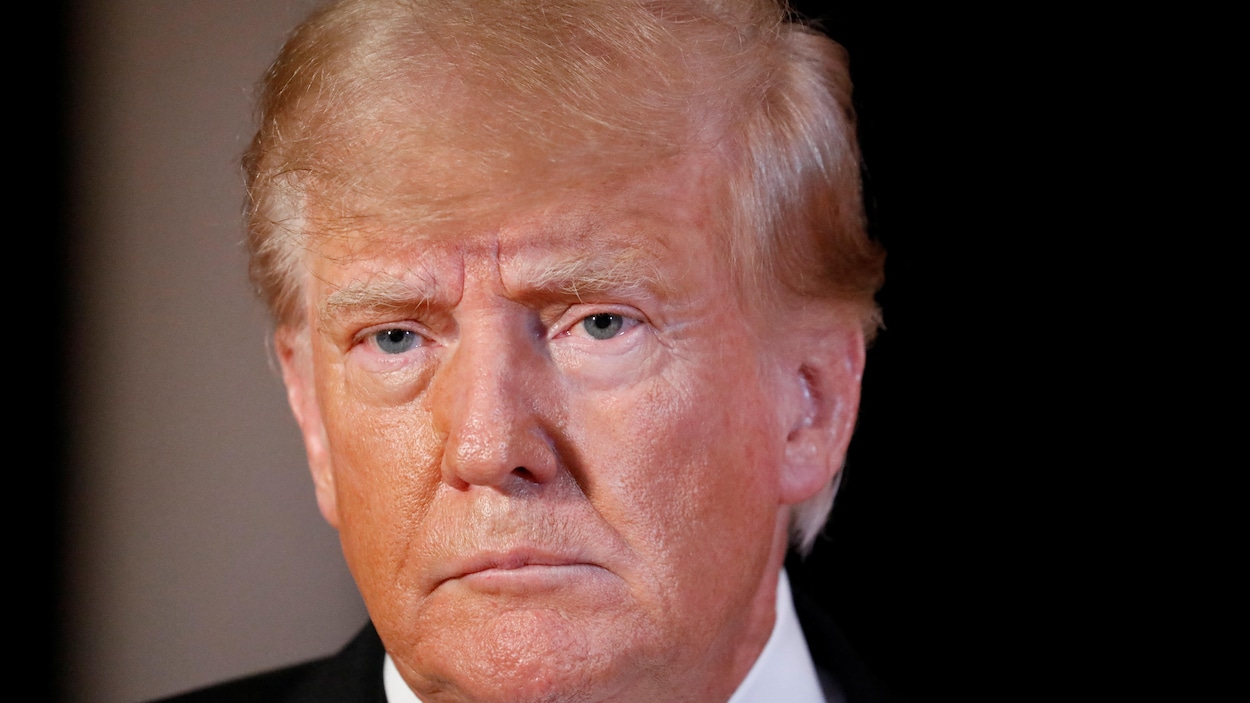 découvrez l'incroyable histoire de clémence trump, star de télé-réalité, et son implication dans une affaire d'escroquerie. plongée dans les rebondissements sordides d'un monde où l'illusion et la réalité se confondent.