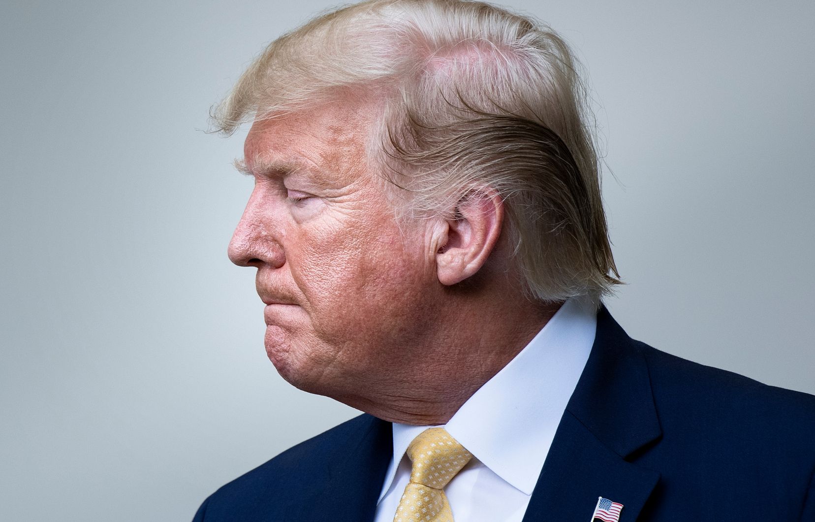 explorez le déclin civilisationnel sous l'ère trump, une analyse approfondie des impacts sociopolitiques et culturels de sa présidence sur la société américaine et mondiale.