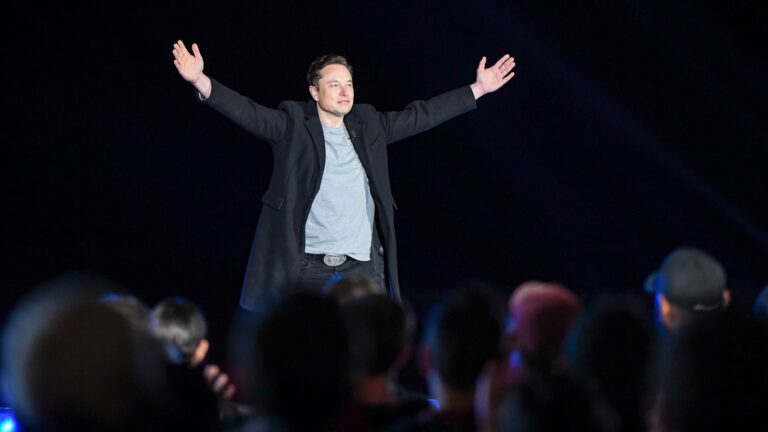 découvrez comment elon musk et ses projets ont été impactés par le black-out en espagne. analyse des implications sur l'énergie et l'innovation, ainsi que les réactions du milliardaire face à cette crise.