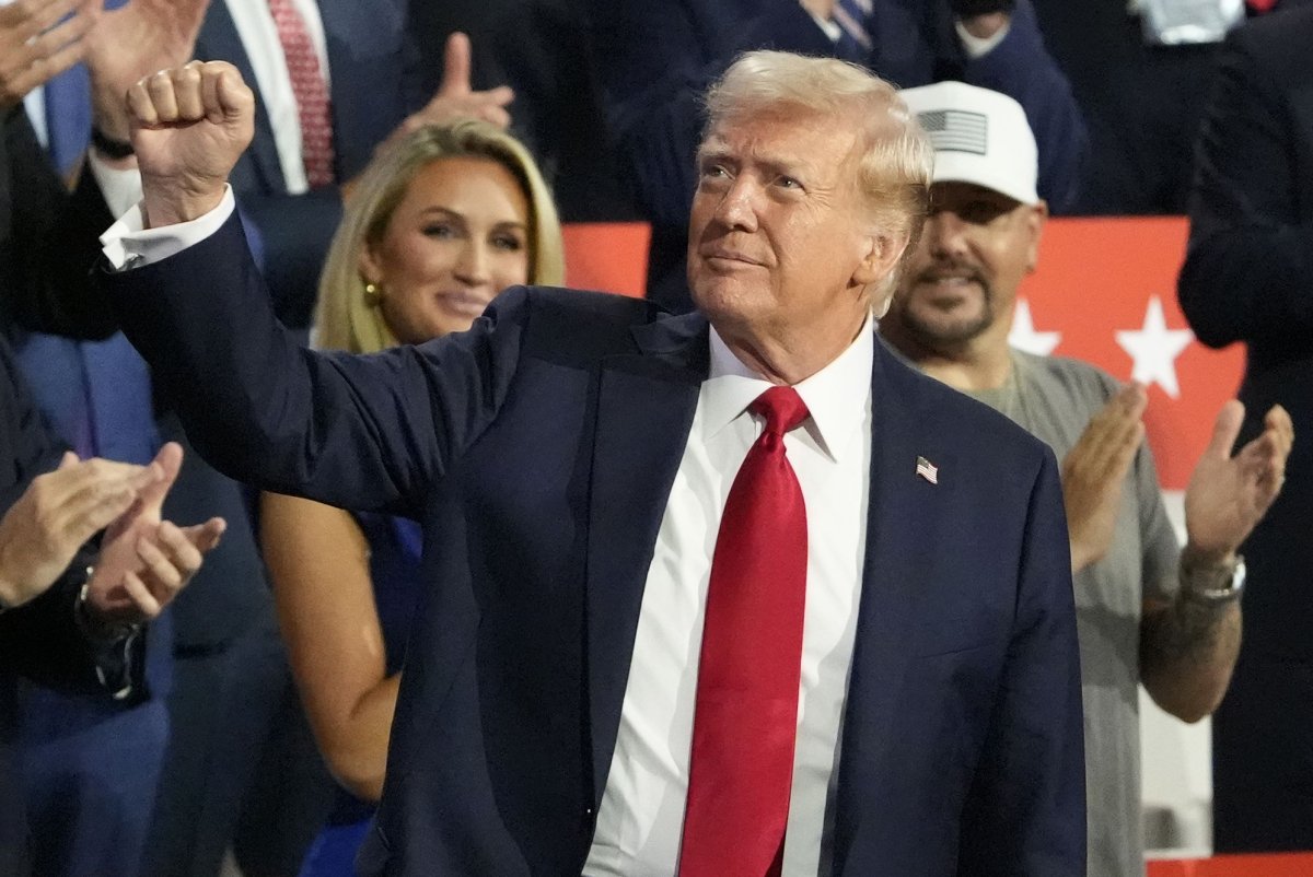 découvrez les sentiments ambivalents entourant elon musk et l'écoute croissante de donald trump. analysez le ressentiment envers ces deux figures emblématiques et explorez comment leurs actions influencent l'opinion publique.
