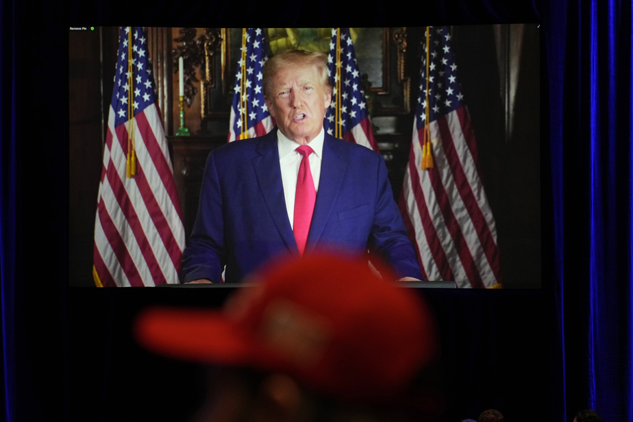 découvrez comment donald trump a intégré la journée de prière dans son mandat présidentiel, évoquant l'importance de la foi dans la vie politique et son impact sur la société américaine.