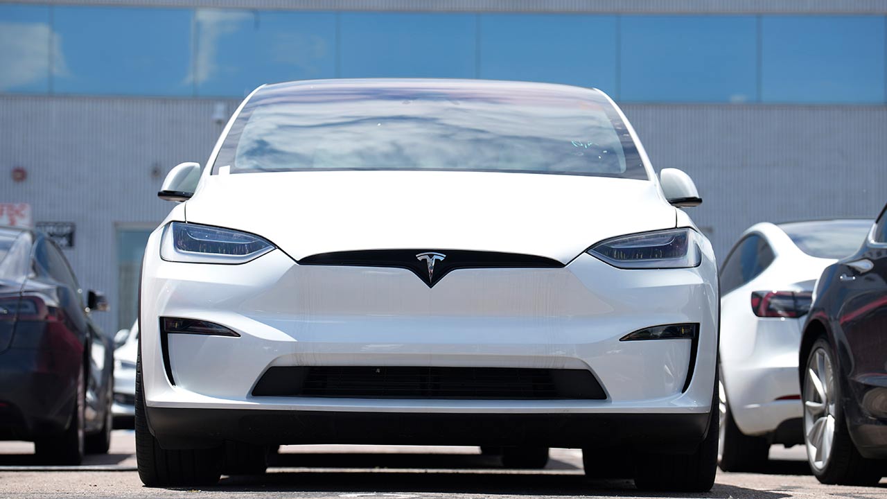 découvrez les meilleures stratégies pour la vente d'actions tesla. profitez de conseils d'experts et d'analyses de marché pour optimiser vos investissements dans cette entreprise innovante.