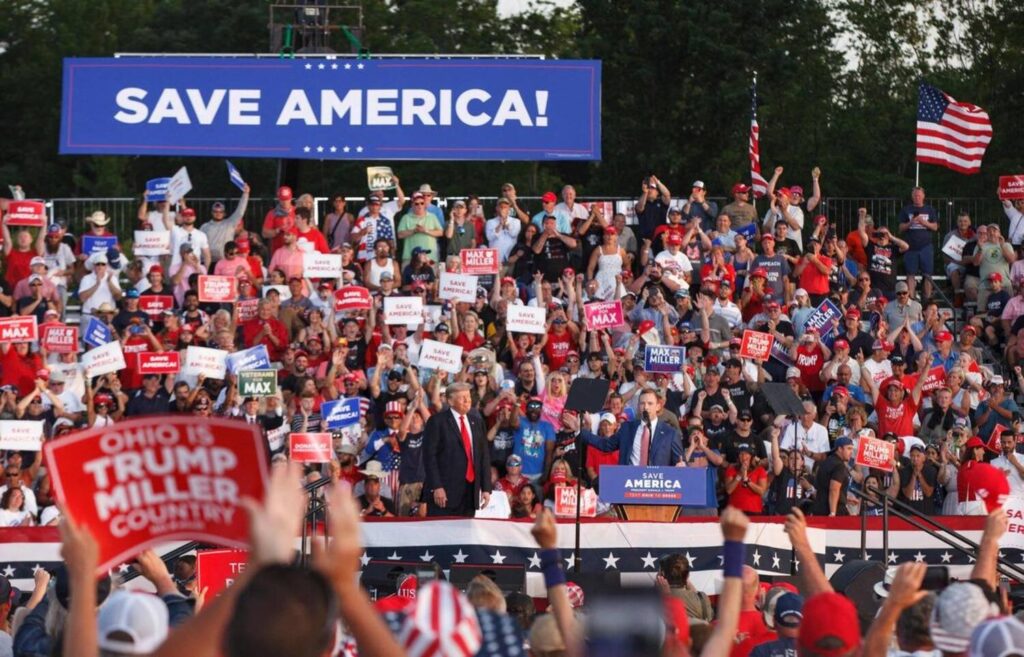 découvrez l'impact de donald trump et le soutien de ses partisans en europe. analyse des mouvements pro-trump, leur influence sur la politique européenne et les réactions des leaders du vieux continent face à cette dynamique.