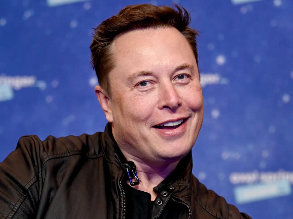 découvrez comment elon musk révolutionne le secteur des paiements avec ses innovations et son influence dans la fintech. analyse de ses projets et impacts sur l'économie digitale.