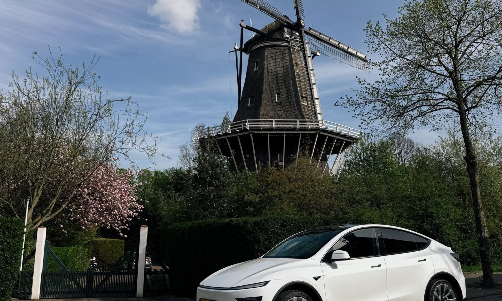 découvrez pourquoi la tesla model y pourrait être interdite en europe, les raisons de cette mesure, ses conséquences pour les automobilistes et le marché de l’électrique, ainsi que les alternatives possibles.