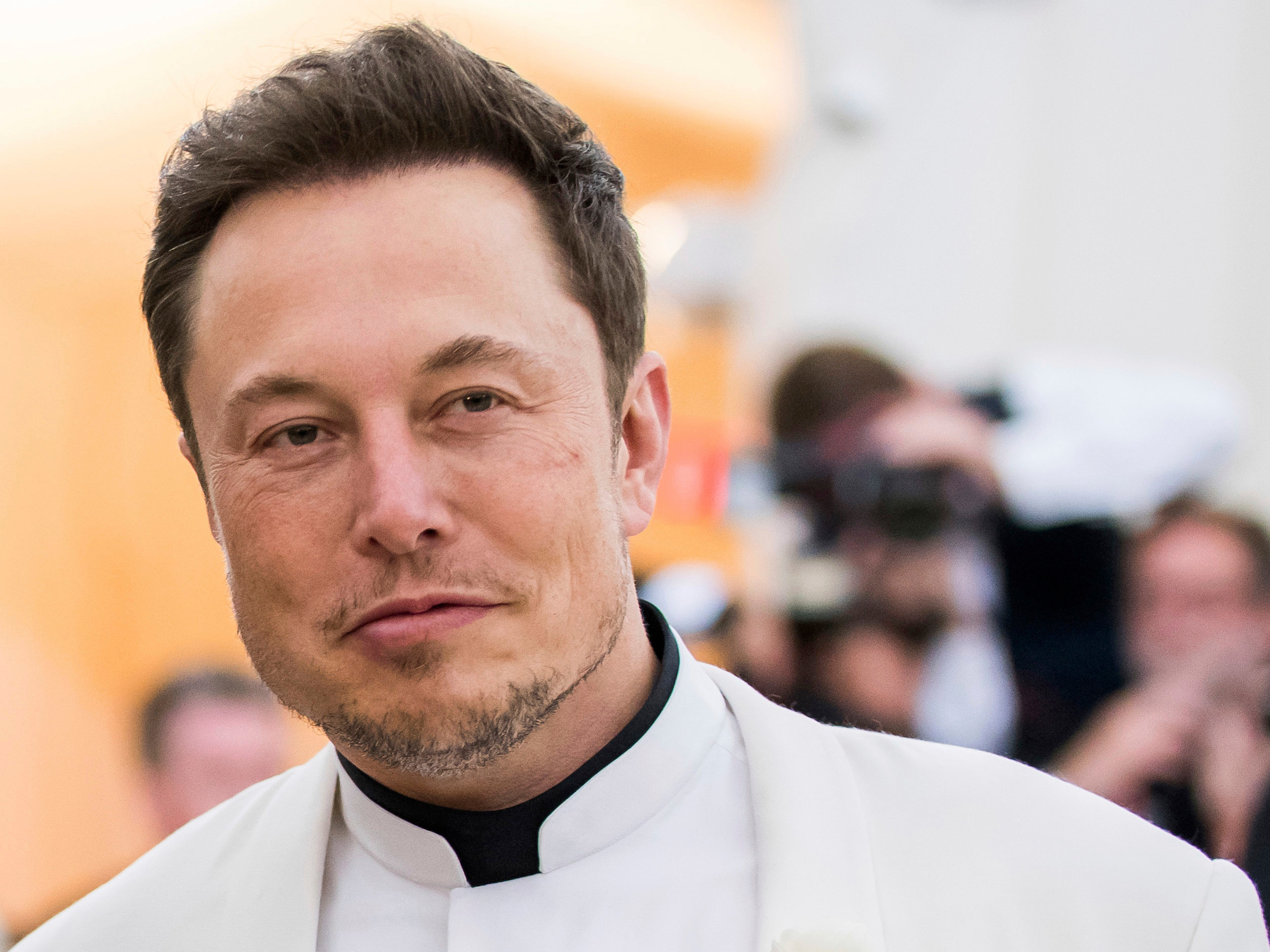 découvrez comment elon musk est lié au drapeau anglais : analyse de ses origines, de son influence au royaume-uni et de ce que cela révèle sur sa vision internationale.