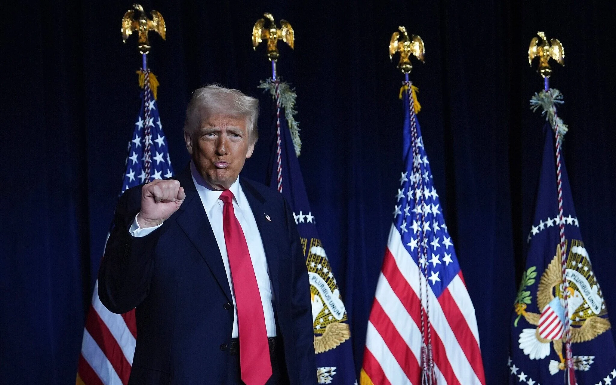 découvrez les principaux points du plan de paix pour gaza proposé par donald trump, ses objectifs, réactions internationales et implications pour le conflit israélo-palestinien.