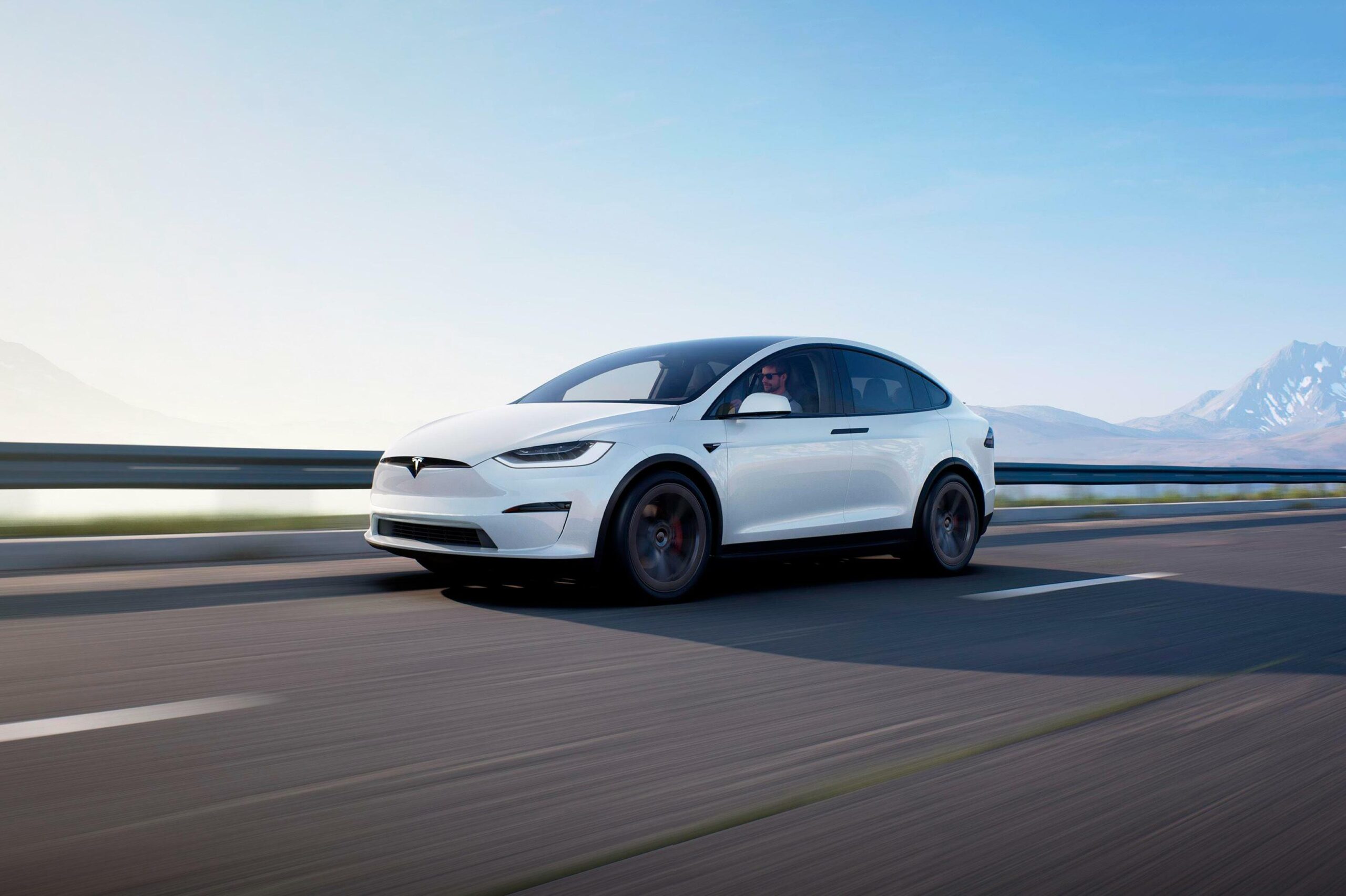 découvrez comment tesla enregistre une hausse spectaculaire de ses ventes, confirmant sa position de leader sur le marché des véhicules électriques. analyse des chiffres, tendances et perspectives pour l'entreprise en 2024.