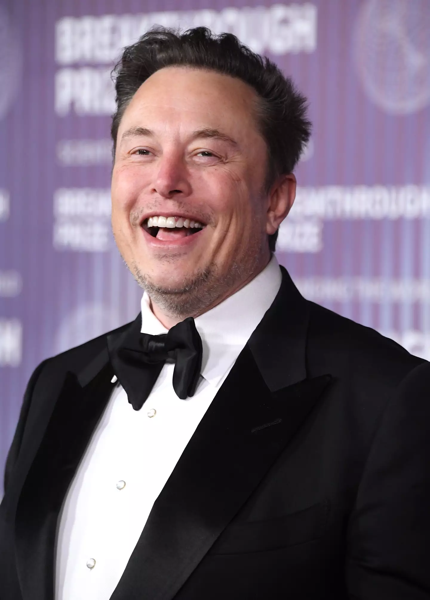 découvrez comment elon musk influence la diffusion de la désinformation sur les réseaux sociaux et les conséquences de ses prises de position médiatiques dans l'univers numérique.