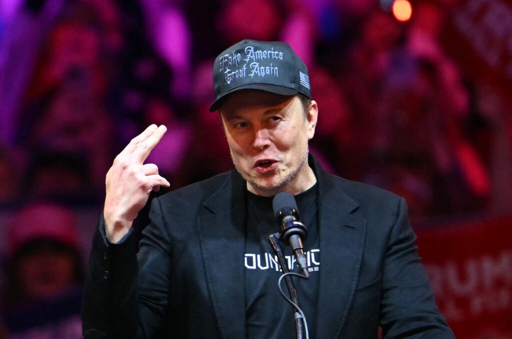 découvrez comment elon musk et donald trump ont mis fin à leurs différends et scellé leur réconciliation. analyse des enjeux et conséquences de ce rapprochement surprenant entre deux figures majeures de l'actualité.
