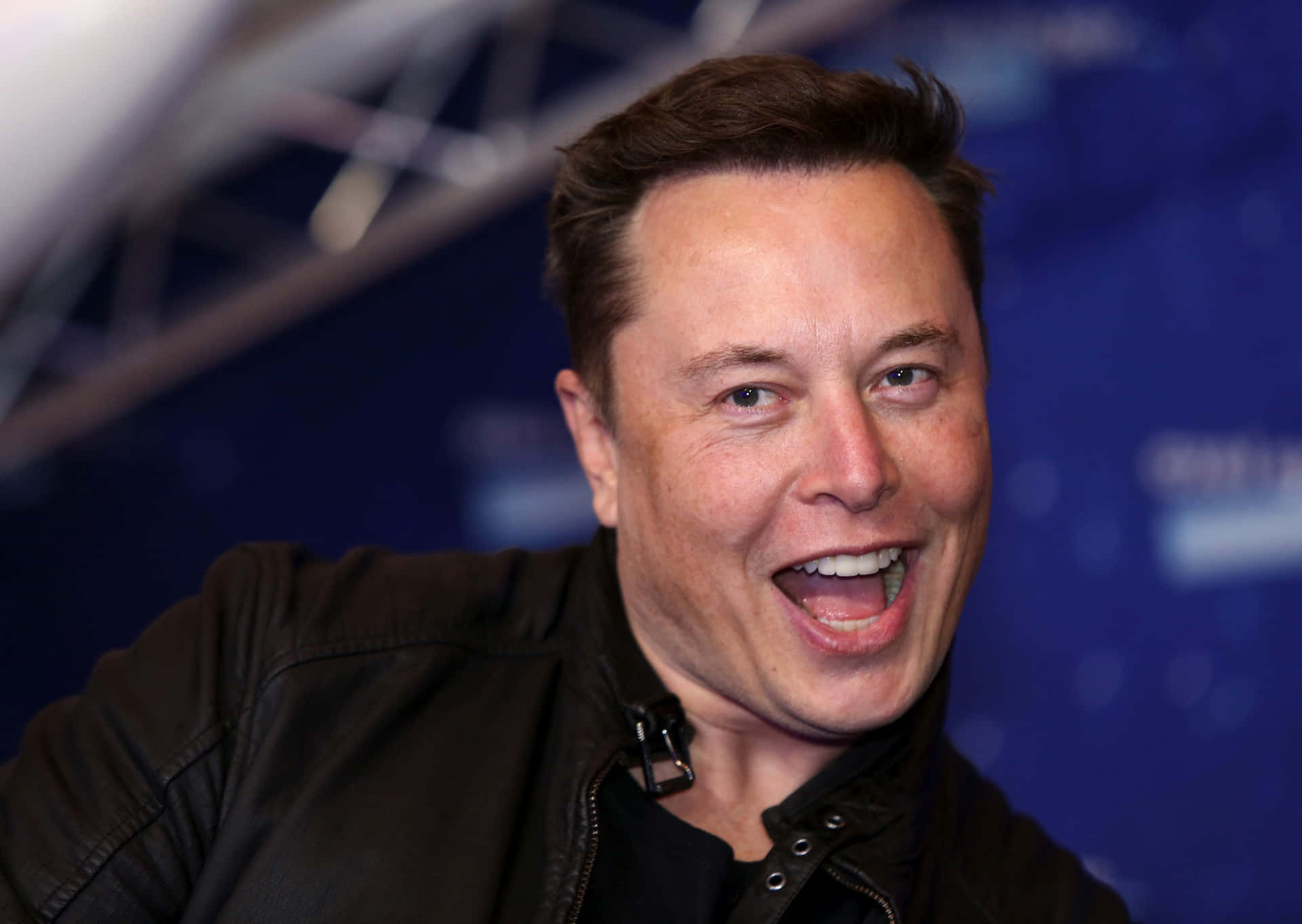 découvrez comment elon musk et son réseau social x alimentent chaque jour une bataille médiatique intense, transformant l'actualité et redéfinissant les codes de la communication digitale.