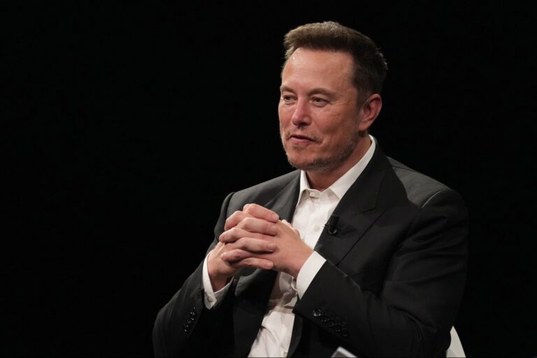 découvrez le duel captivant entre elon musk et netflix : analyses, enjeux et impacts sur le monde de la technologie et du streaming. plongez dans les coulisses de cette confrontation inédite.