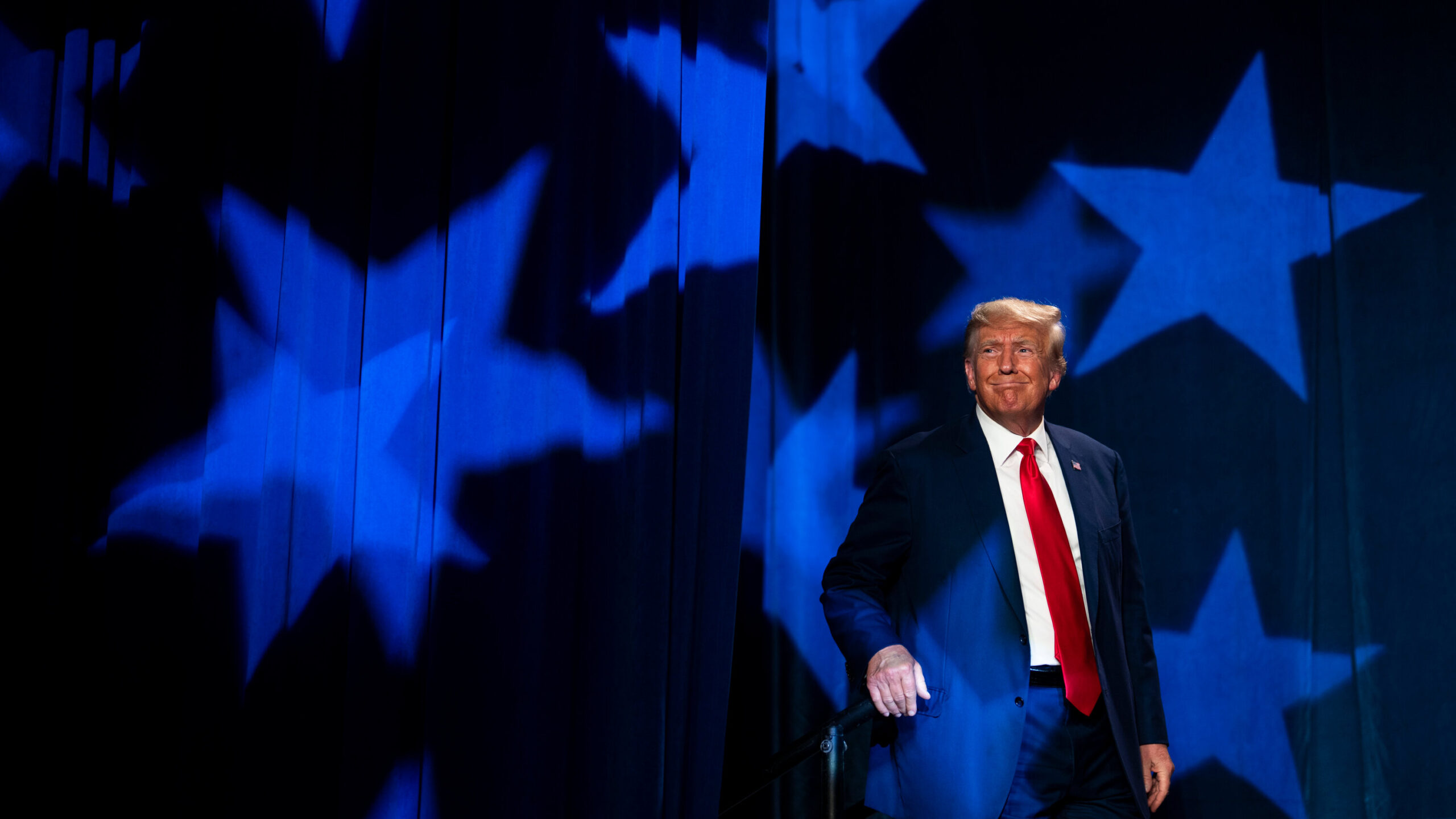 découvrez comment donald trump a influencé le contrat des sous-marins, ses enjeux géopolitiques et l'impact sur les relations internationales dans cet article détaillé.