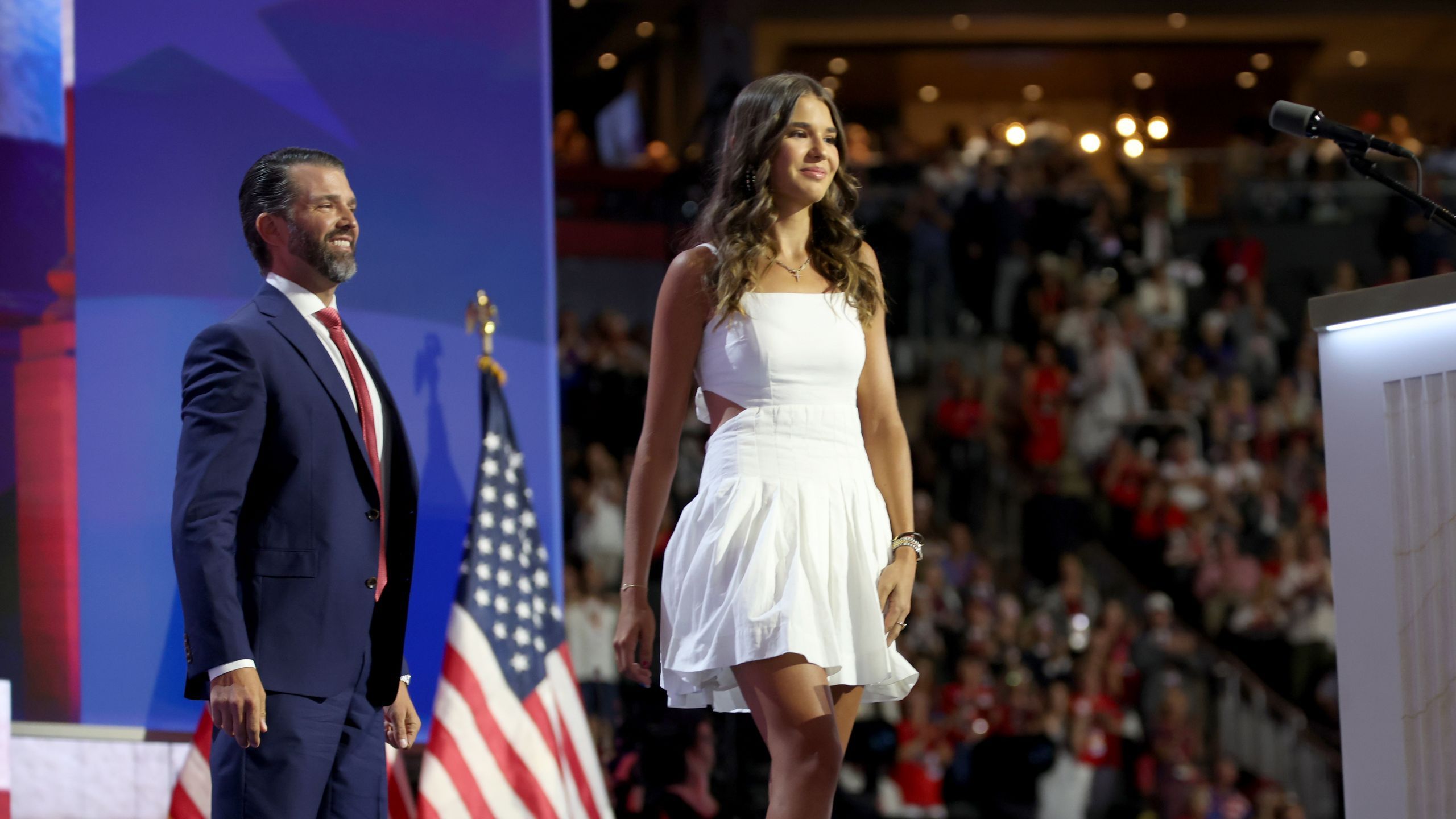 découvrez l'histoire exclusive de kai, la petite-fille favorite de donald trump, et plongez dans les moments privilégiés de leur relation unique.