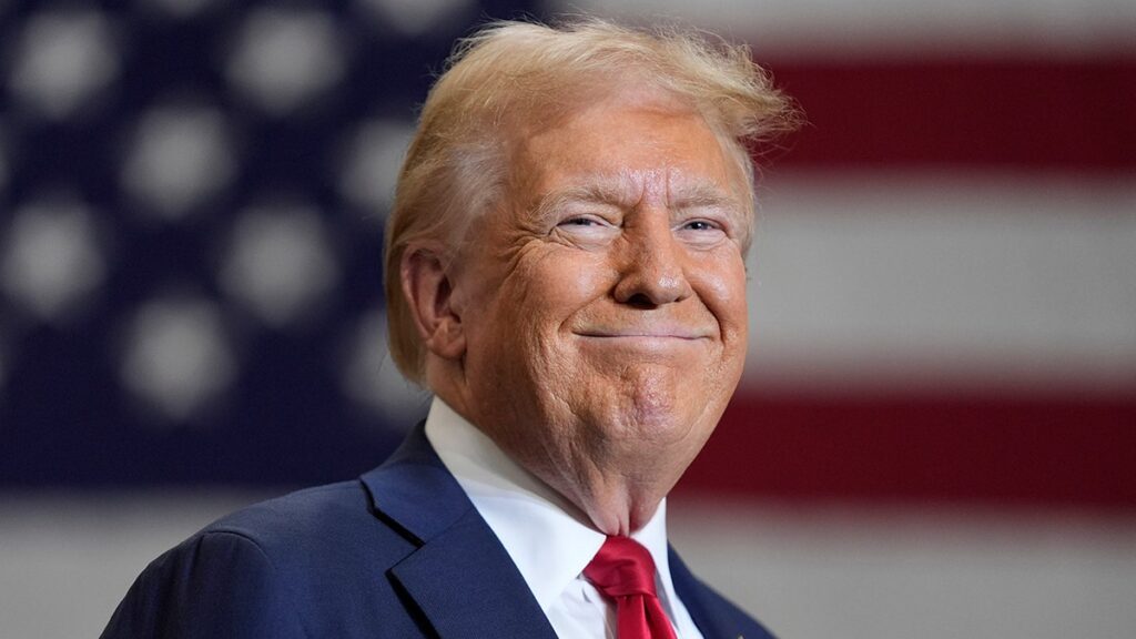 découvrez comment donald trump et le maire de new york rétablissent leur alliance politique, marquant un tournant majeur dans la scène locale.