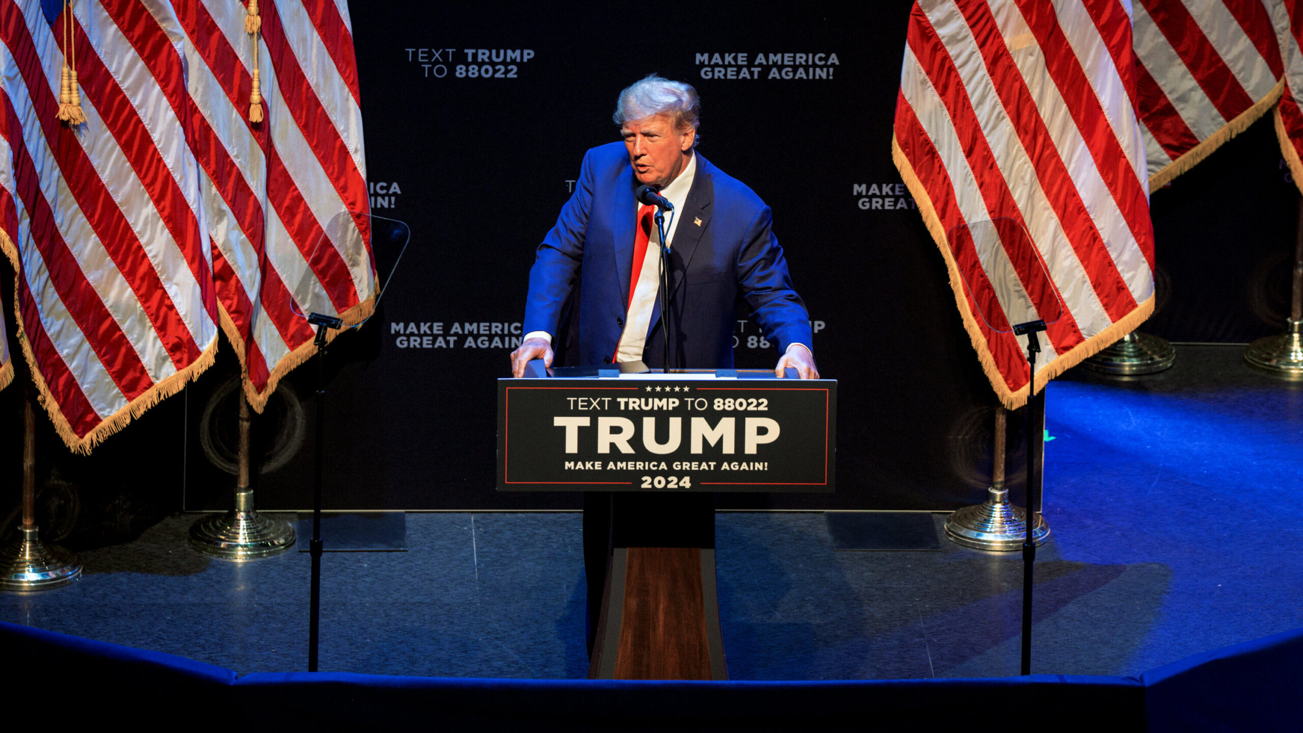 analyse des impacts de la présidence trump et du mouvement maga sur les droits des femmes aux états-unis, entre évolutions politiques et débats sociaux.