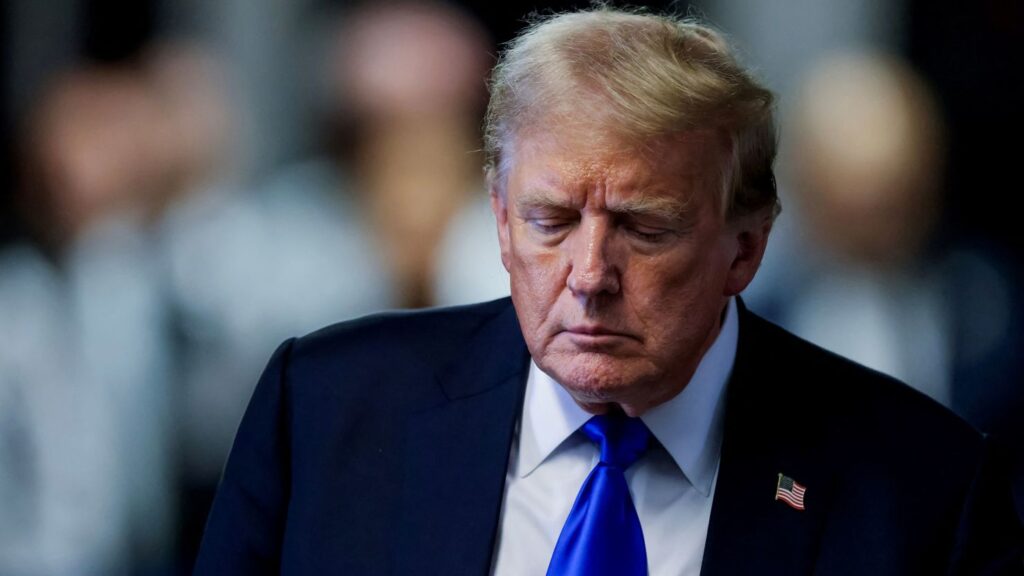 découvrez les propositions de donald trump pour un durcissement de la politique migratoire, analysant leurs impacts et implications.