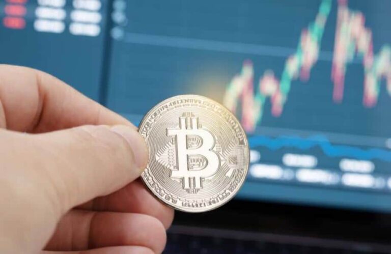découvrez comment le cycle quadriennal de bitcoin évolue et quelles implications il a pour les investisseurs et le marché des cryptomonnaies.