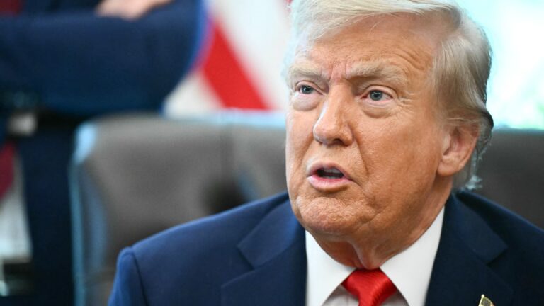 découvrez le projet audacieux de donald trump visant à ériger un arc monumental à washington, une initiative qui promet de marquer la capitale américaine.