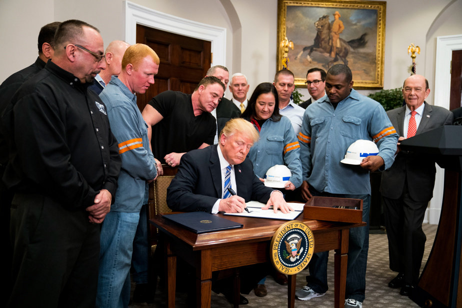 découvrez comment le refroidissement économique impacte la relance de la campagne de donald trump et les enjeux politiques associés.