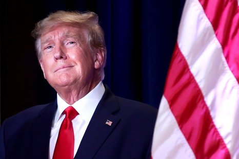 découvrez pourquoi donald trump menace de poursuivre jerome powell et les implications politiques et économiques de cette confrontation.