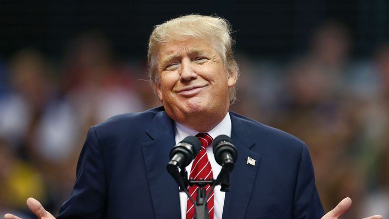 découvrez l'échange vif entre donald trump et un journaliste de la chaîne abc, une confrontation marquante qui a captivé l'attention médiatique.