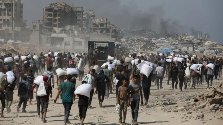 la fortune d'elon musk atteint 800 milliards de dollars grâce au succès de xai, consolidant sa place parmi les personnes les plus riches du monde.