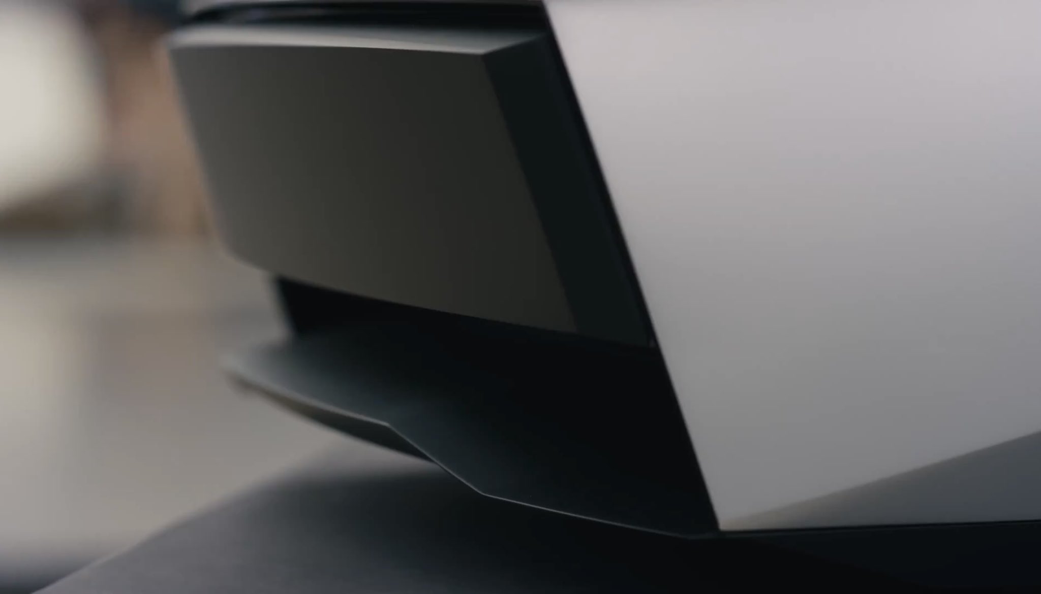 découvrez comment une pme corse a réservé en avance le cybercab de tesla, marquant une étape importante pour l'innovation insulaire.