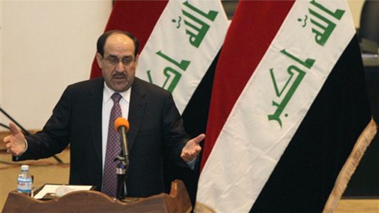 découvrez comment al-maliki conserve son soutien en irak malgré les pressions de trump, analysant les dynamiques politiques et sociales du pays.