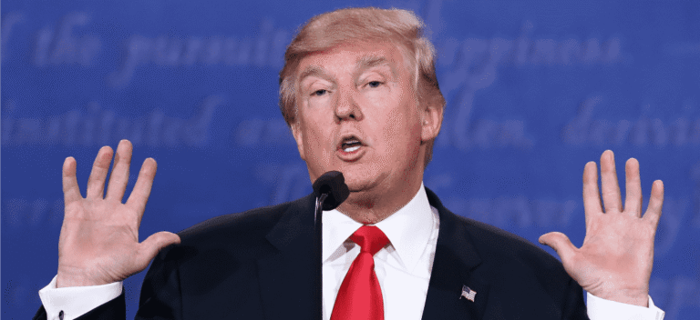 découvrez les révélations de trump sur l'origine des bleus mystérieux apparaissant sur ses mains et ce qu'il en dit.