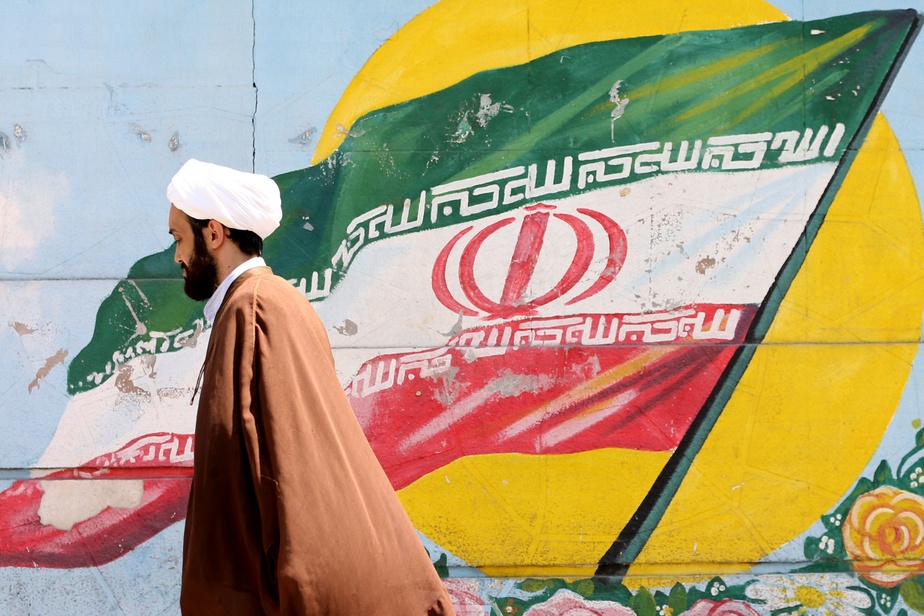 découvrez les dernières exigences de trump pour une reddition inconditionnelle de l'iran et leurs implications géopolitiques.