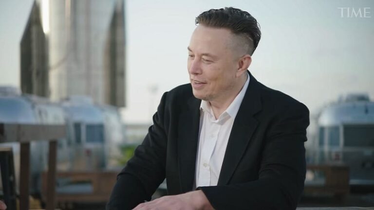 elon musk se rapproche du statut de premier trilliardaire grâce à l'entrée en bourse très attendue de spacex, marquant une nouvelle étape majeure dans l'industrie spatiale.