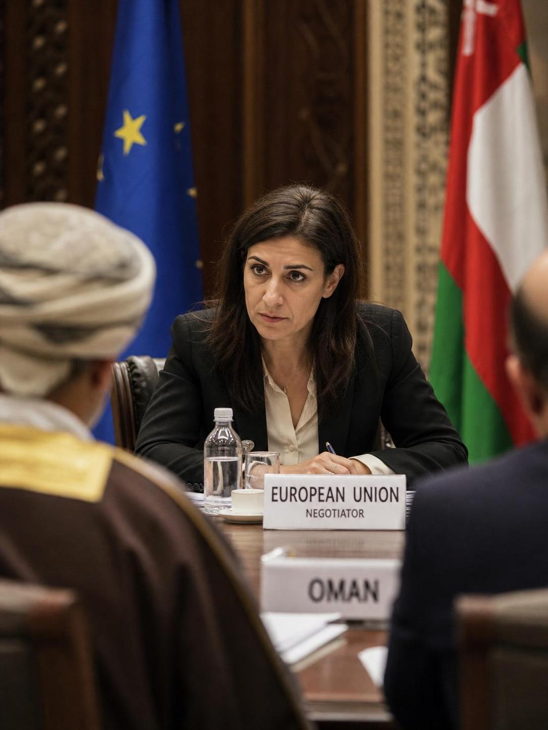 analyse des avancées et des défis dans les négociations entre les états-unis et l'iran en vue d'un accord potentiel. découvrez où en sont les discussions actuelles.
