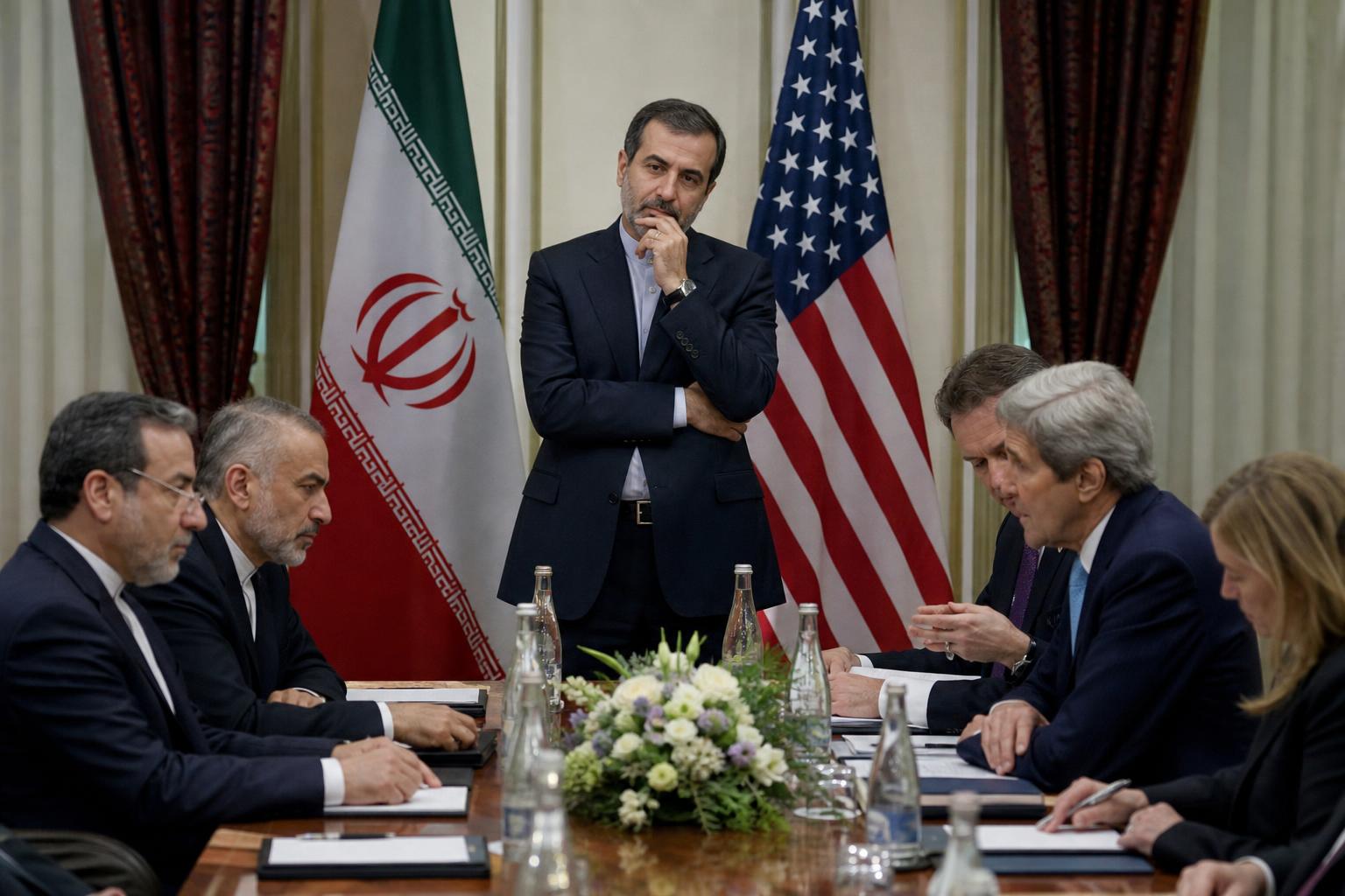 trump tempère les espoirs d'une résolution rapide avec l'iran, soulignant les défis et la complexité des négociations diplomatiques.