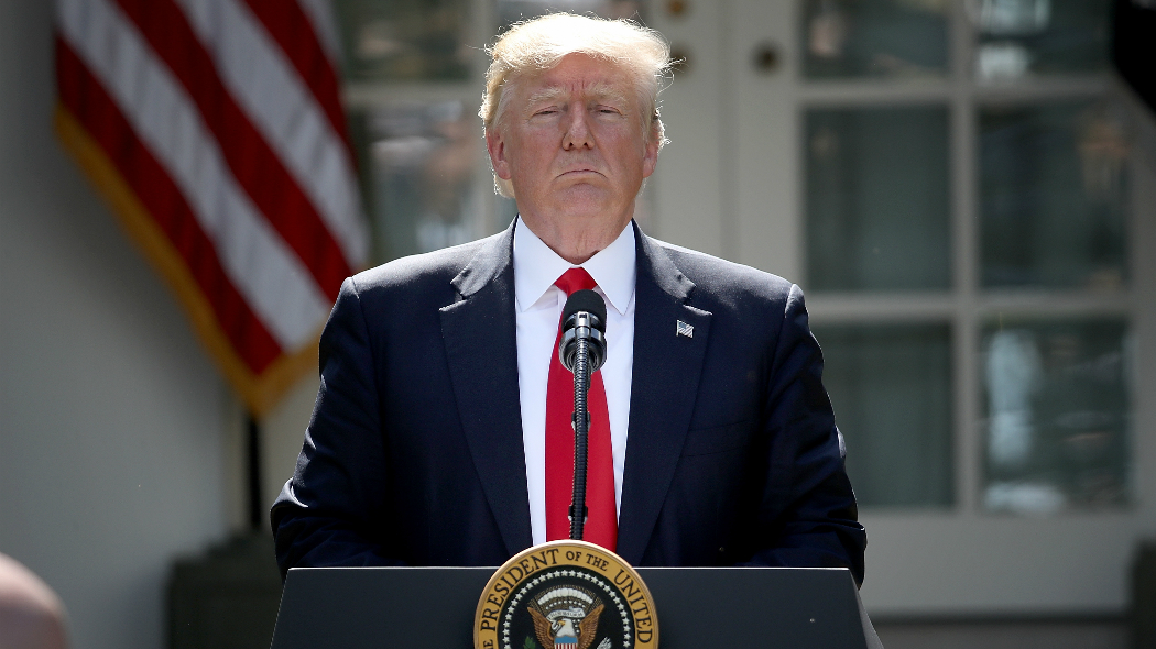 donald trump met en garde taïwan suite à sa récente rencontre avec xi jinping, soulignant les tensions croissantes entre les états-unis, la chine et taïwan.