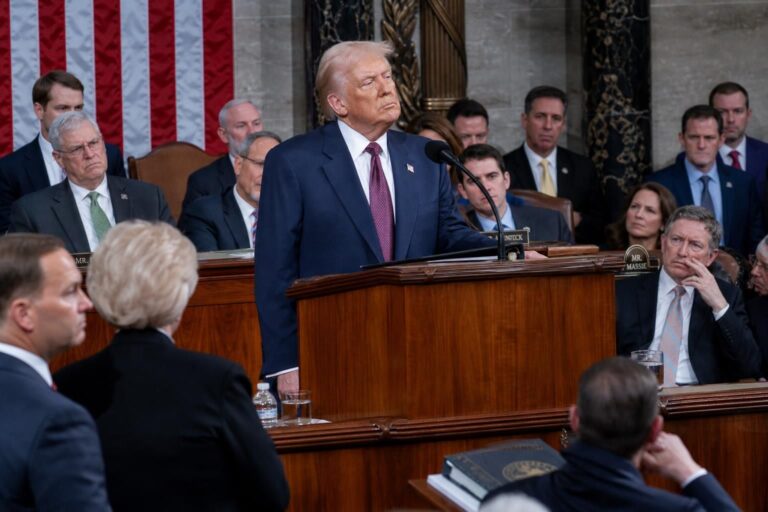 analyse approfondie de l'influence de donald trump sur le congrès américain, mettant en lumière les défis et les enjeux actuels auxquels l'ancien président est confronté.