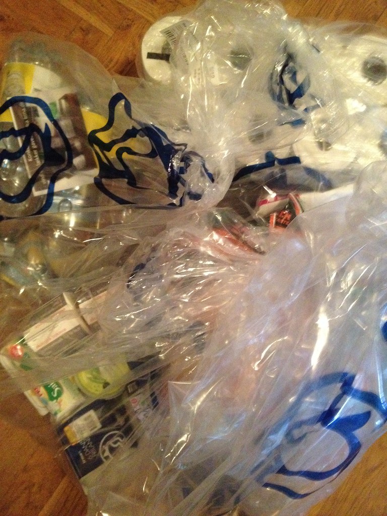 Colis de commande en ligne prets pour la livraison